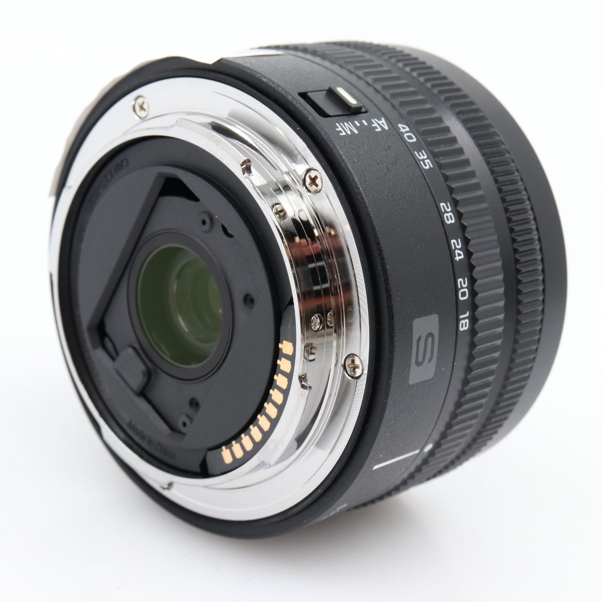 Panasonic Lumix S 18-40mm f/4.5-6.3 L-mount tweedehands