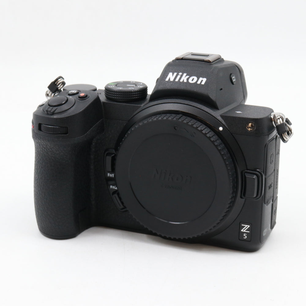 Nikon Z5 body tweedehands
