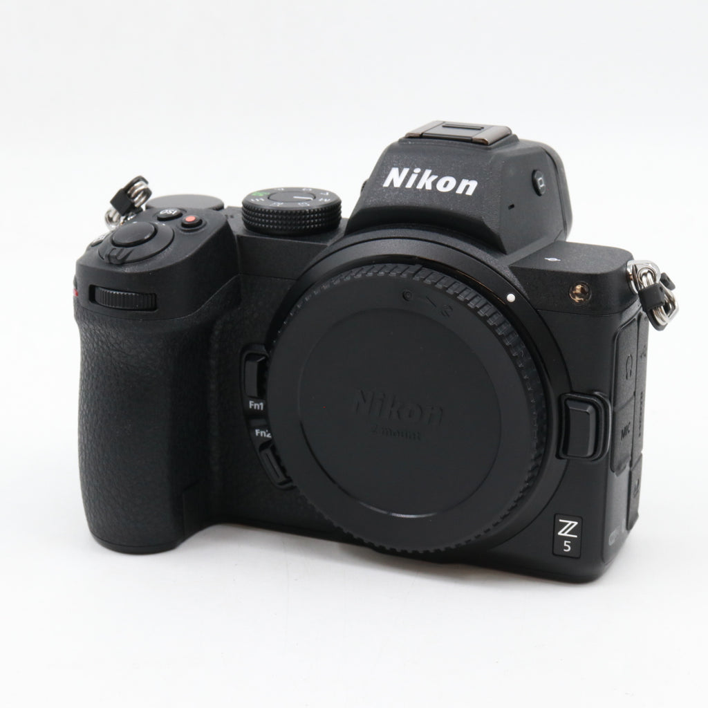 Nikon Z5 body tweedehands