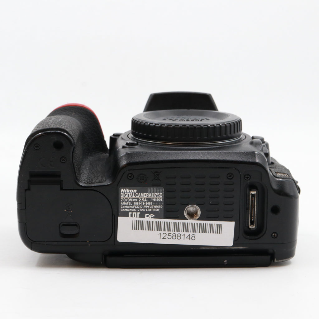Nikon D750 boîtier occasion
