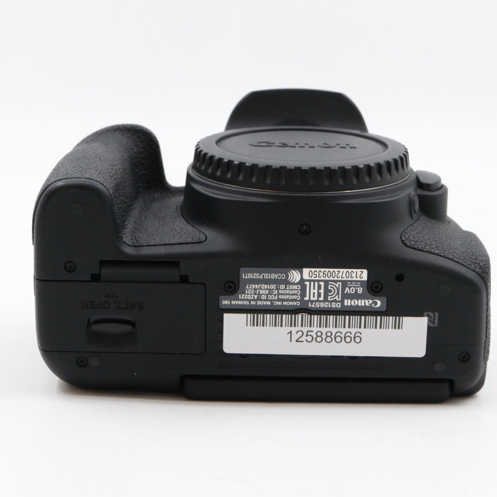 Canon EOS 750D body used