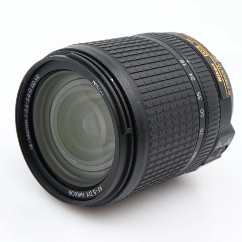 Nikon AF-S 18-140mm f/3.5-5.6G ED VR DX