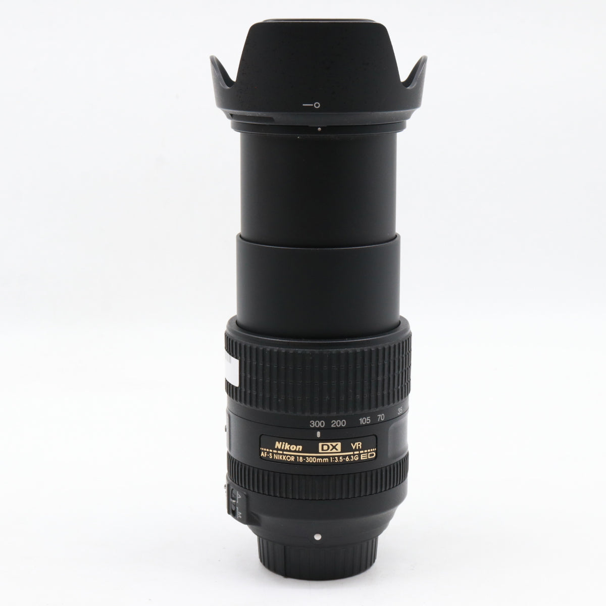 Nikon AF-S 18-300mm f/3.5-5.6G ED VR DX tweedehands