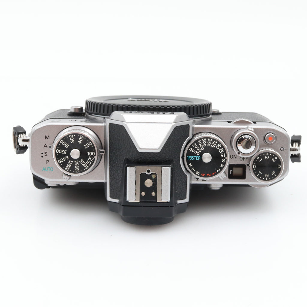 Nikon Z fc body tweedehands