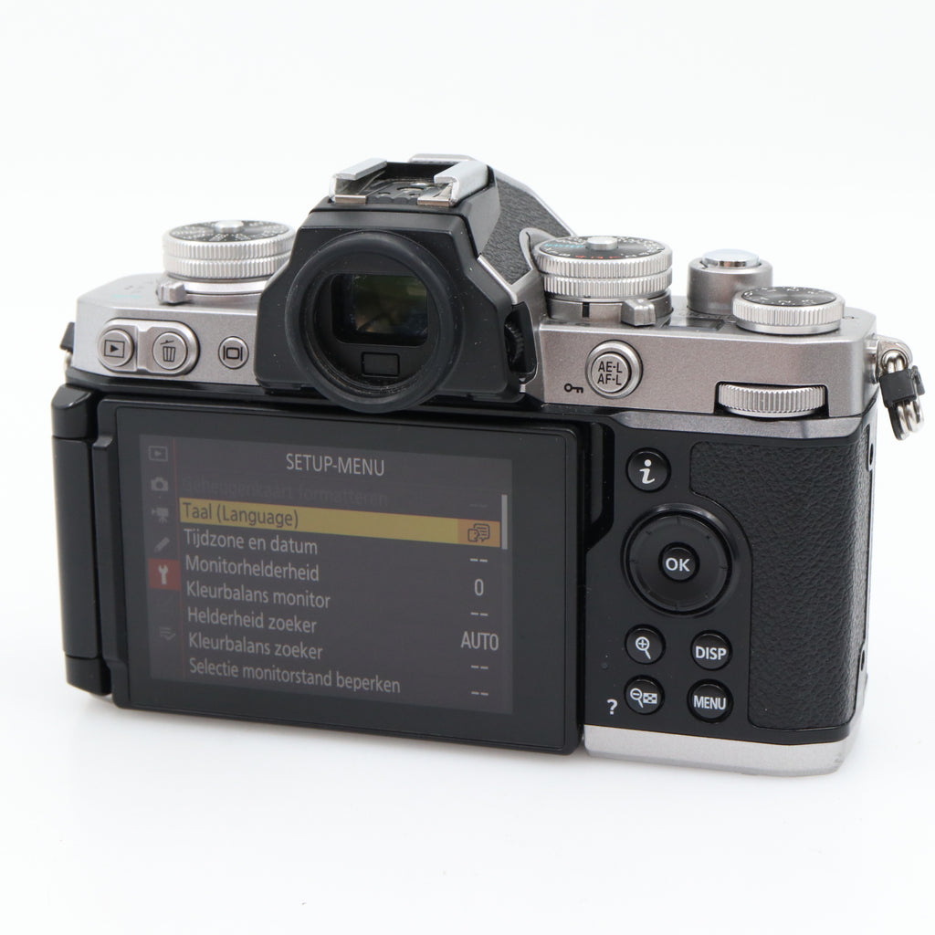 Nikon Z fc body tweedehands