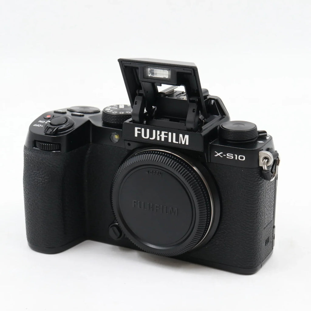 Fujifilm X-S10 body used