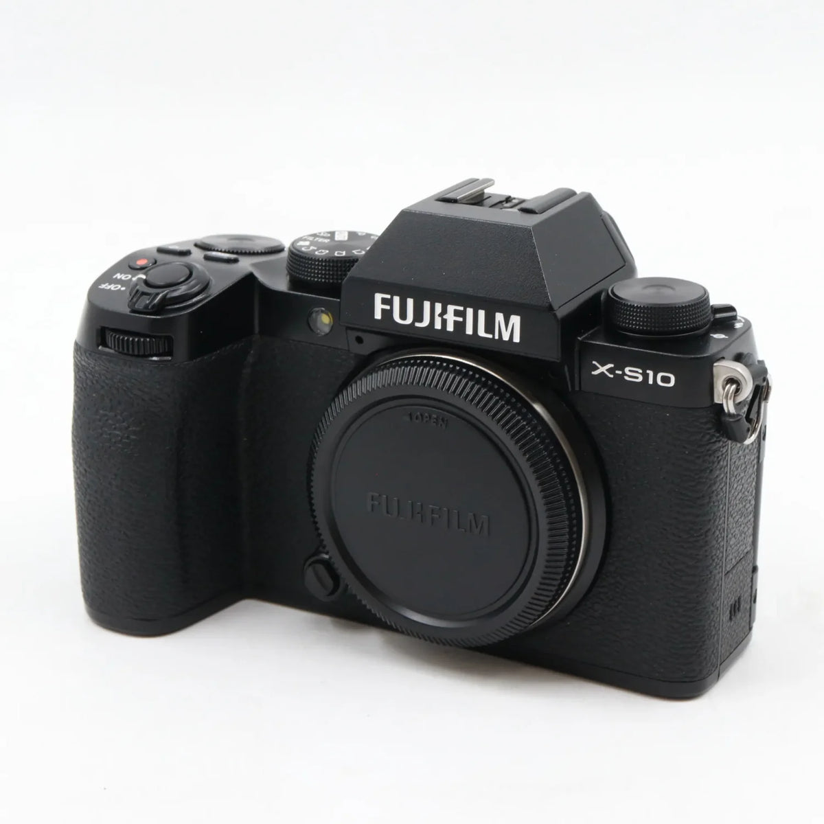Fujifilm X-S10 body used