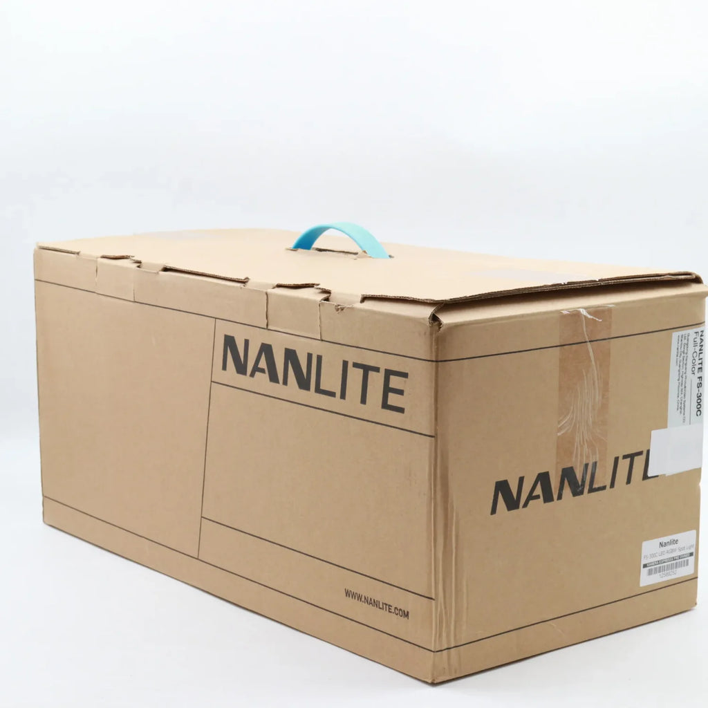 Nanlite FS-300C LED RGBW Spot Light tweedehands