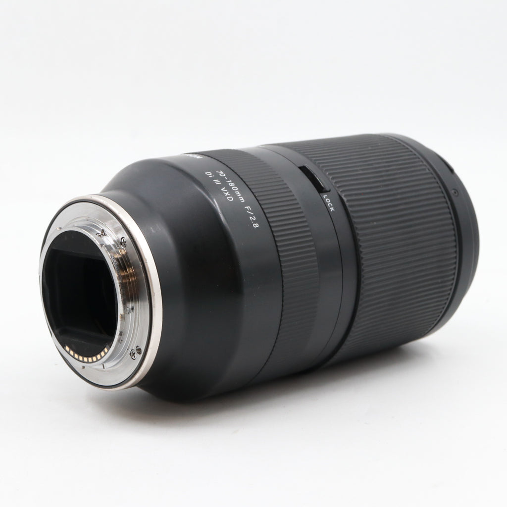 Tamron 70-180mm f/2.8 Di III VXD Sony FE tweedehands