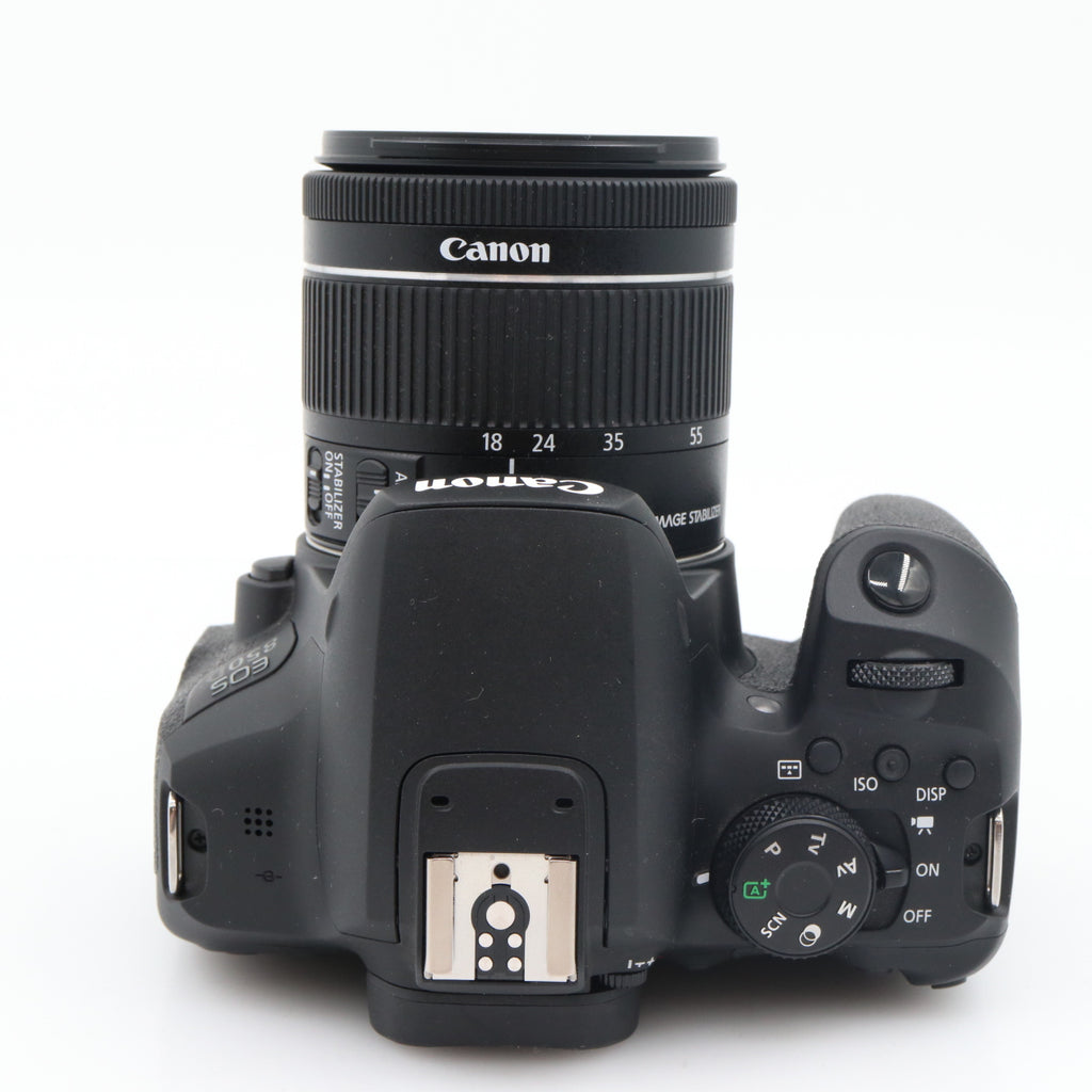 Canon EOS 850D + EF-S 18-55mm f/4-5.6 IS STM occasion