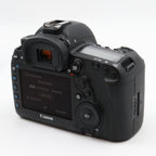 Canon EOS 5D mark IV body used