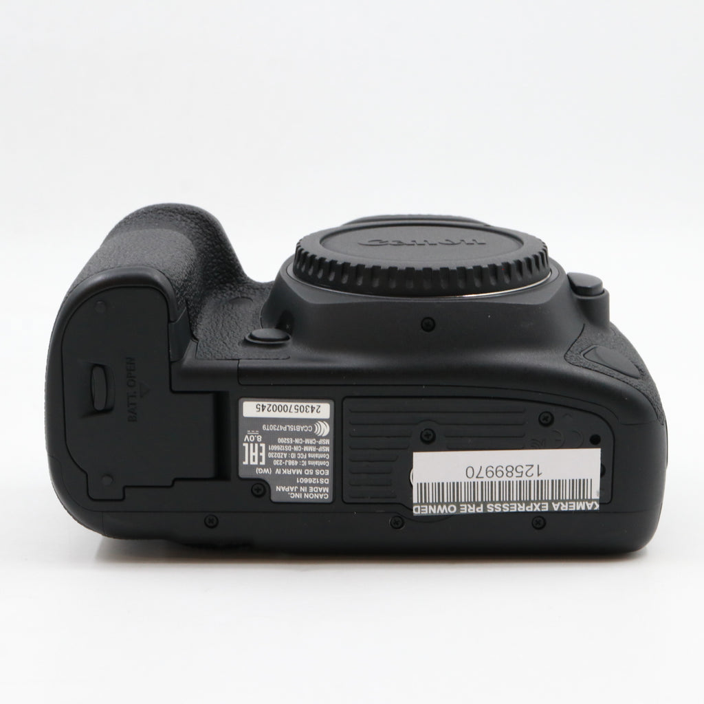 Canon EOS 5D mark IV body used
