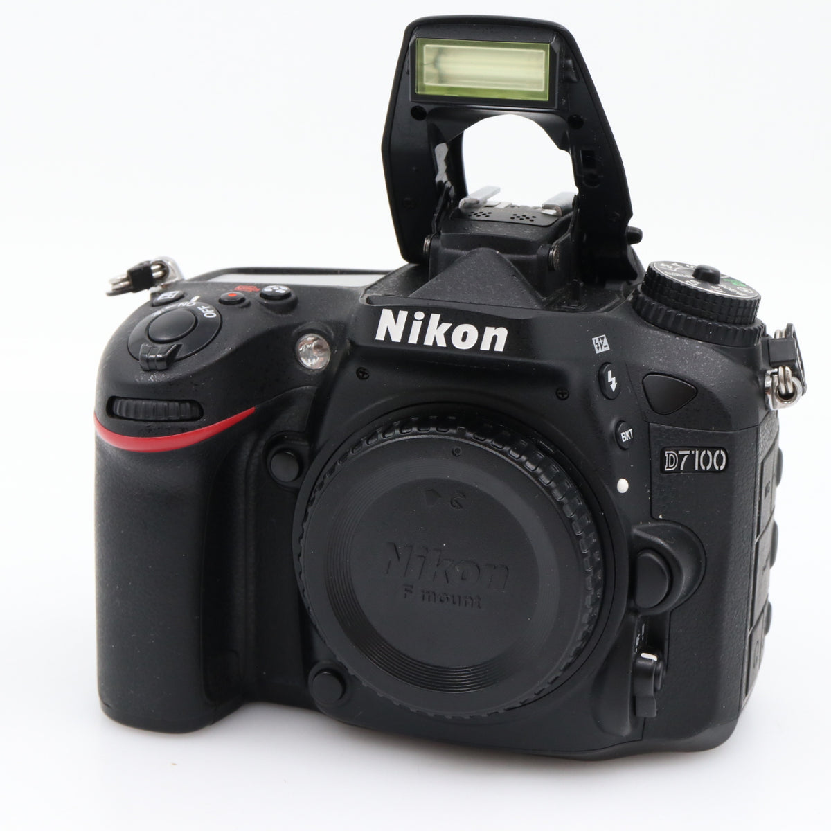 Nikon D7100 body used
