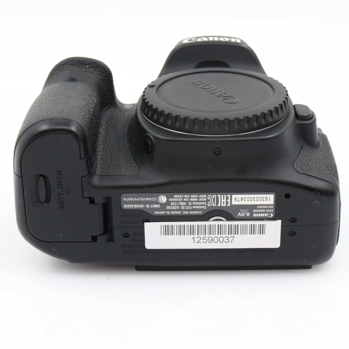 Canon EOS 80D body used
