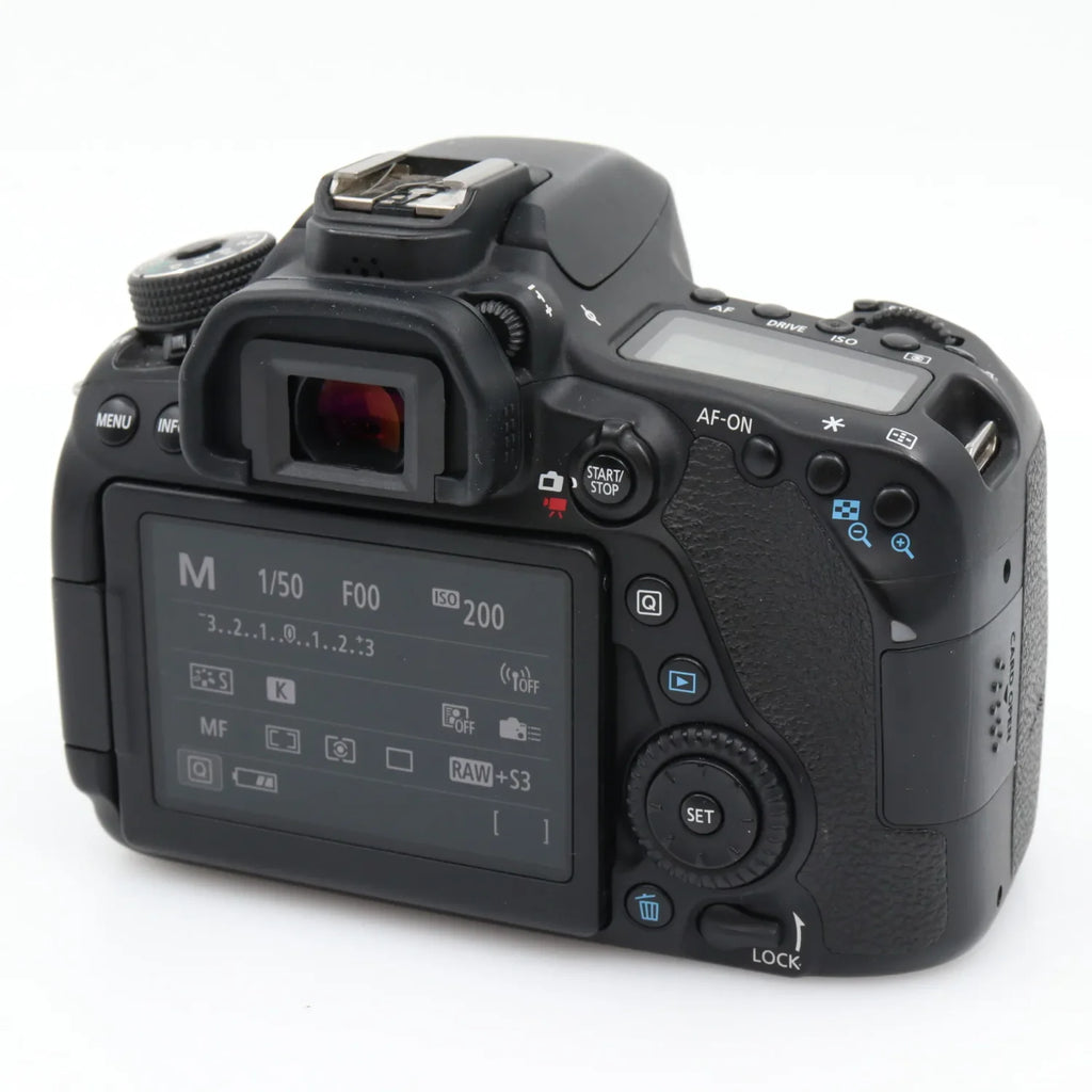 Canon EOS 80D body used