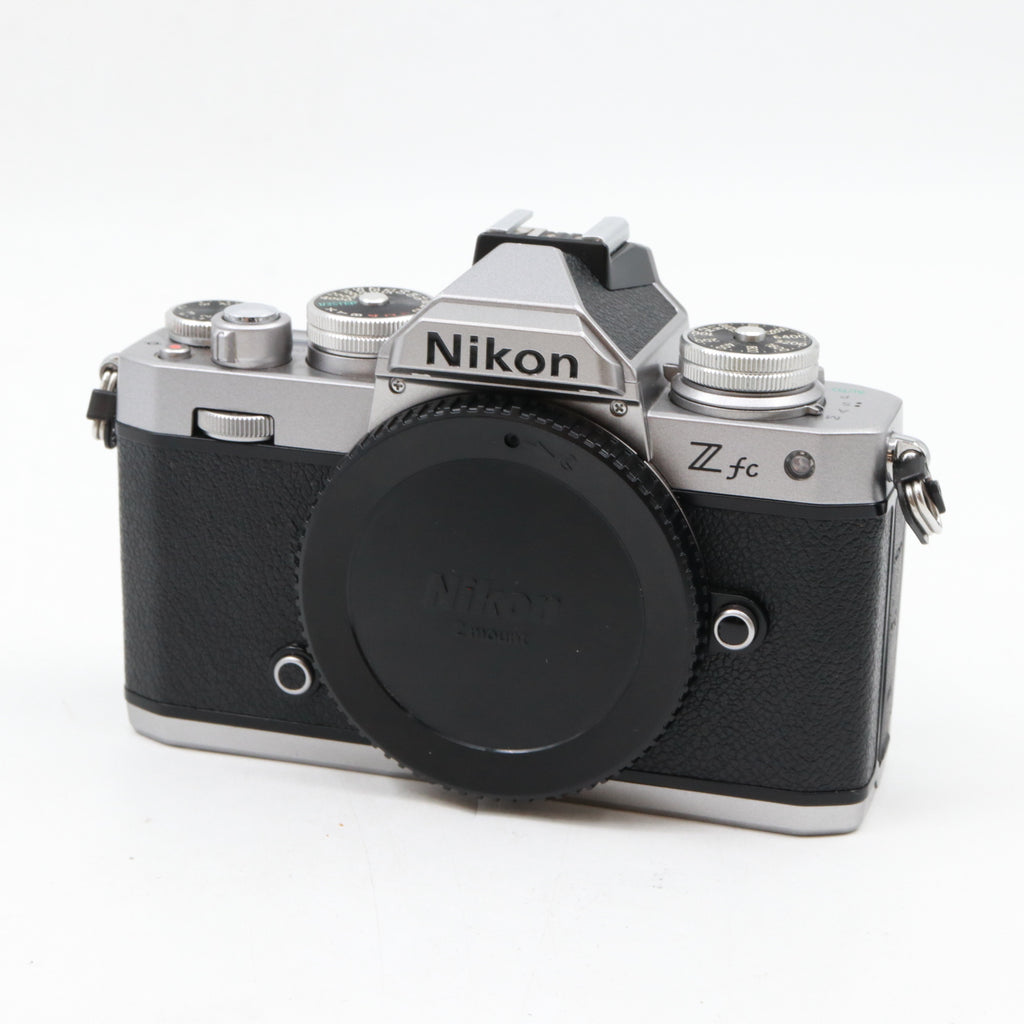 Nikon Z fc body tweedehands