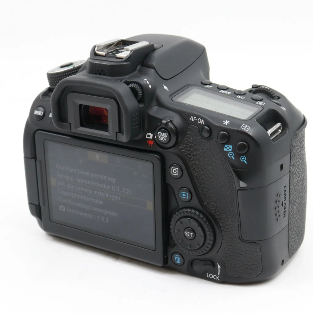 Canon EOS 80D body used