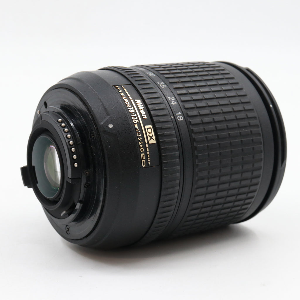 Nikon AF-S 18-135mm f/3.5-5.6G ED DX tweedehands