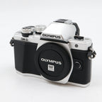 Olympus OM-D E-M10 mark II boîtier occasion