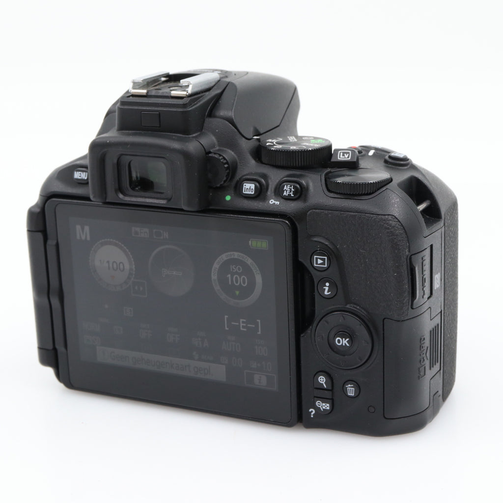 Nikon D5600 body tweedehands