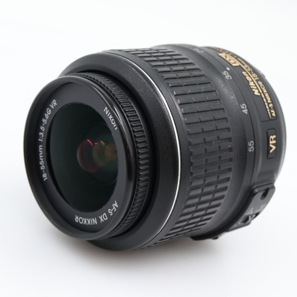 Nikon AF-S 18-55mm f/3.5-5.6G VR DX tweedehands
