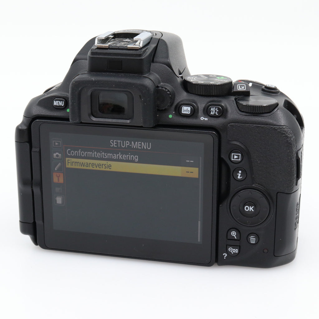 Nikon D5600 body used