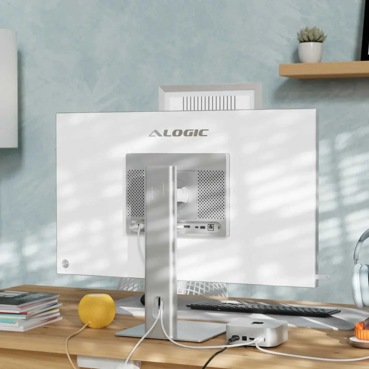 Alogic Aspekt 32" 4K UHD Docking Monitor with Raise Stand – Silver Matte