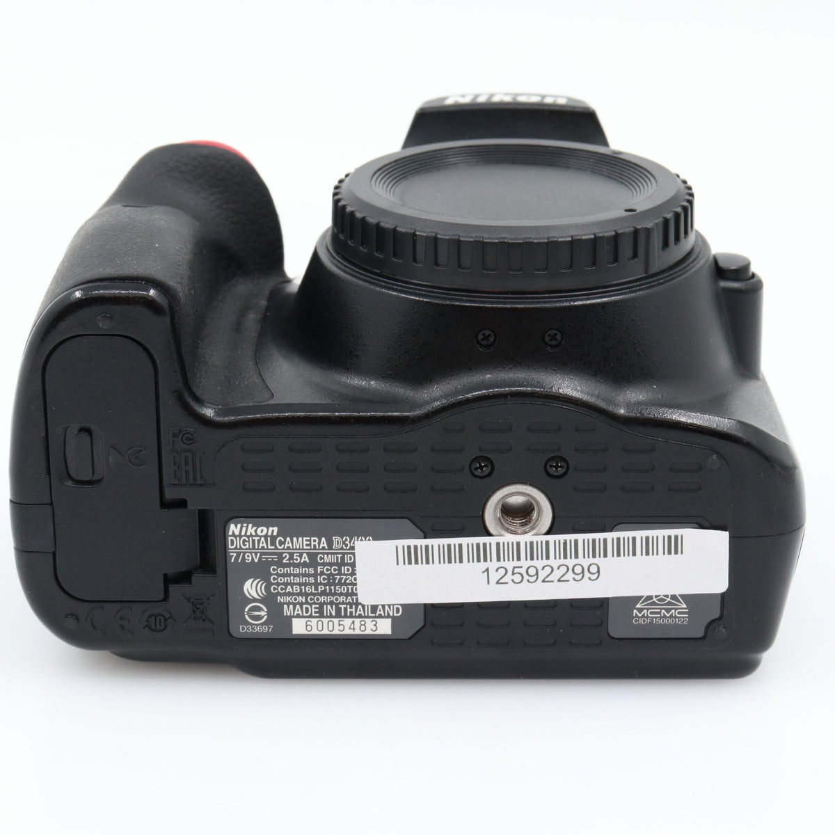 Nikon D3400 body used