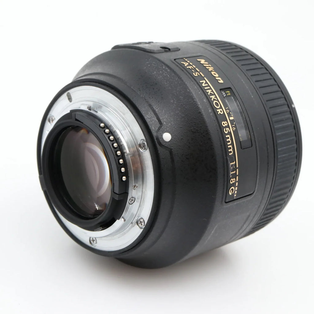 Nikon AF-S 85mm f/1.8G