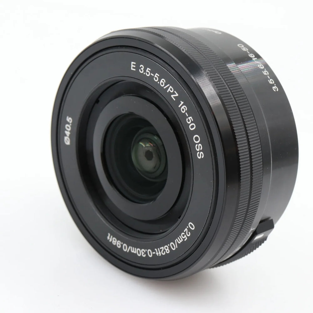 Sony E 16-50mm f/3.5-5.6 OSS