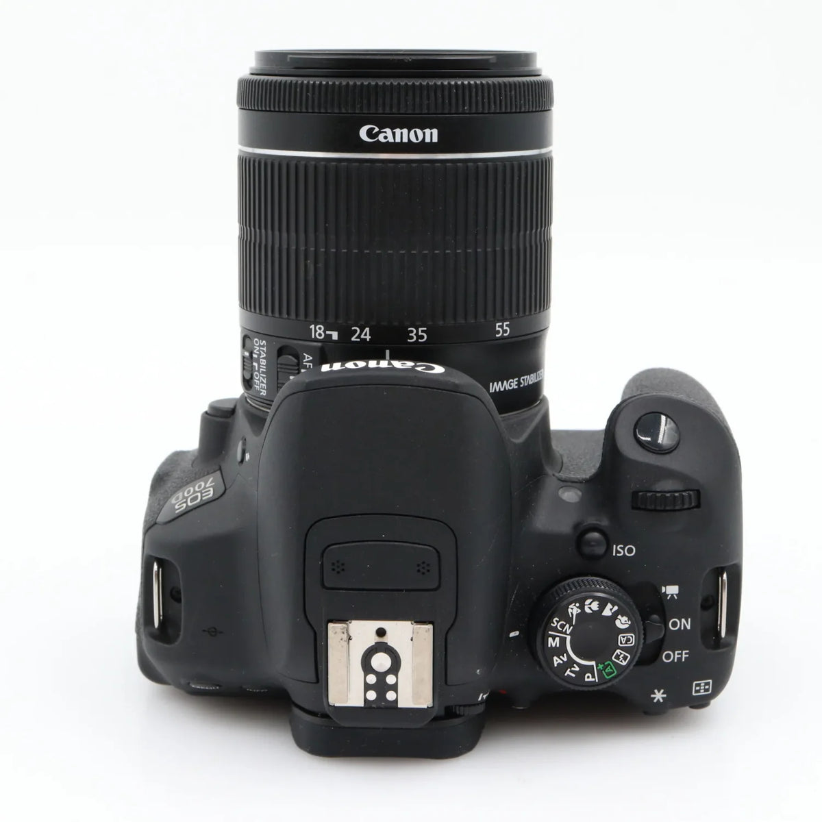 Canon EOS 700D + EF-S 18-55mm f/3.5-5.6 IS STM usato