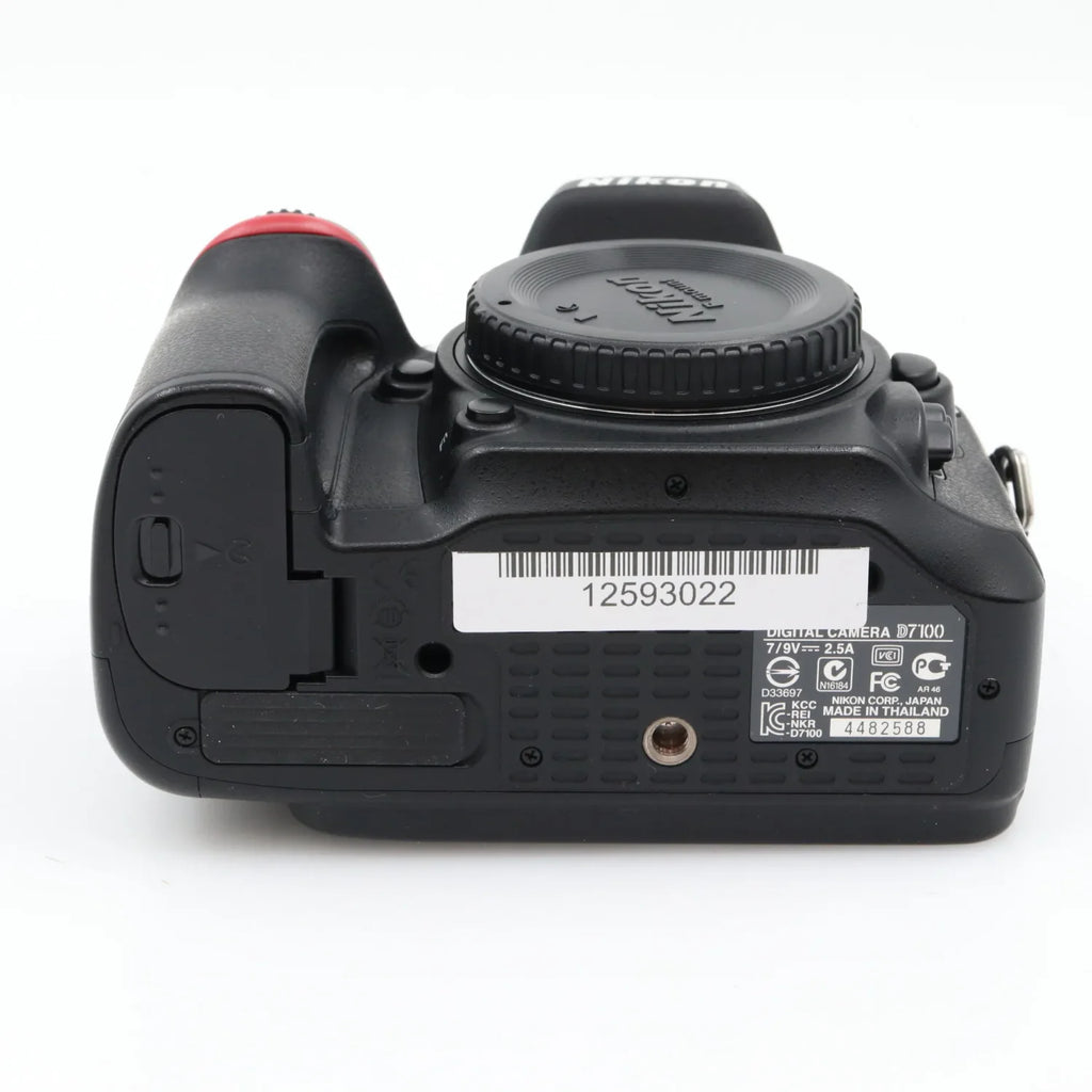 Nikon D7100