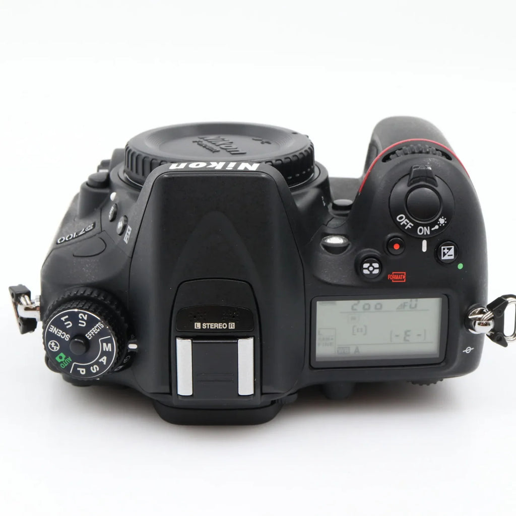 Nikon D7100