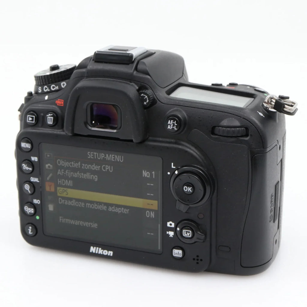 Nikon D7100