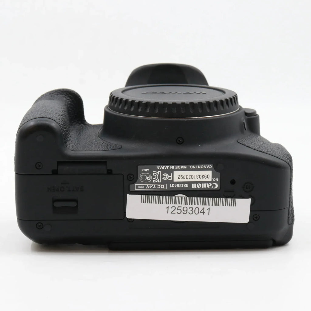 Canon EOS 700D body used