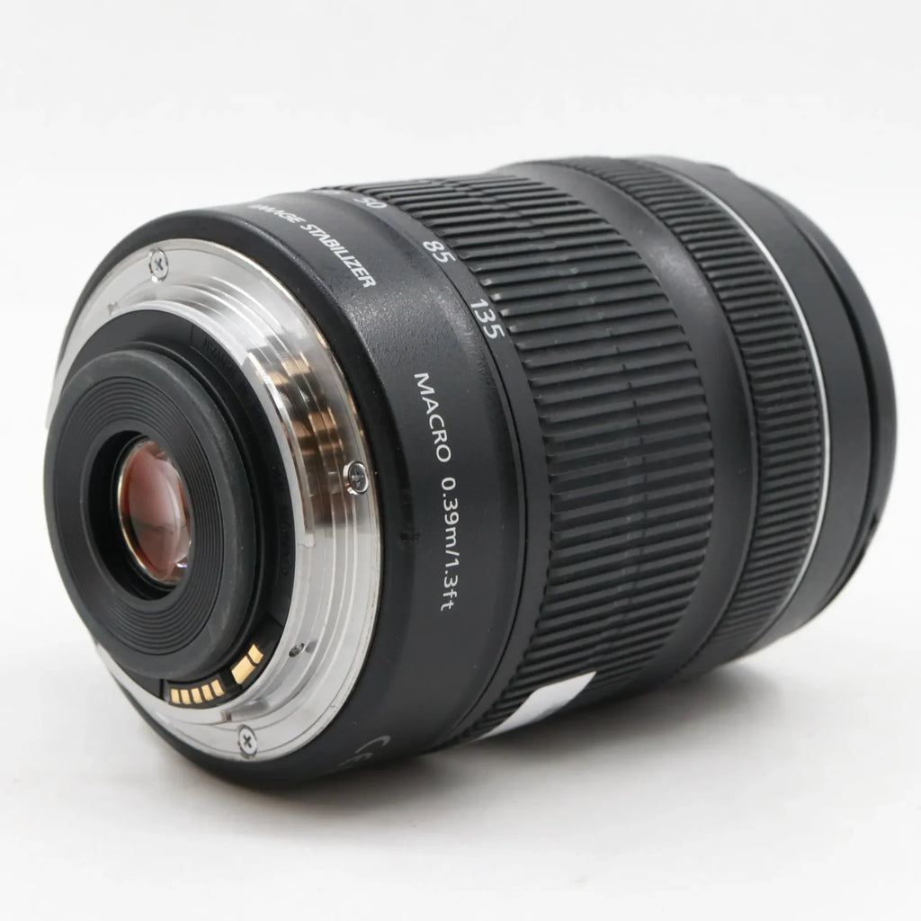 Canon EF-S 18-135mm f/3.5-5.6 IS STM used