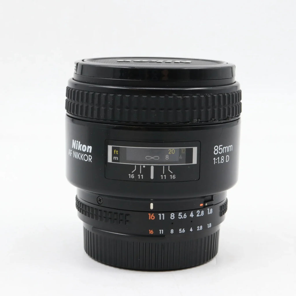 Nikon AF 85mm f/1.8 D