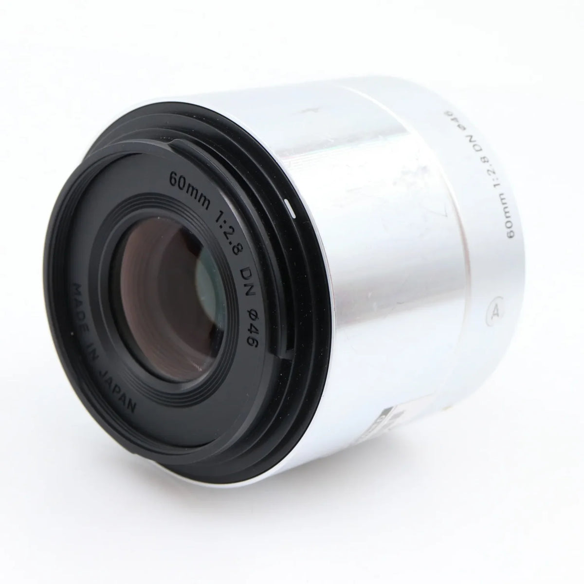 Sigma 60mm F/2.8 ART DN Sony E zilver tweedehands