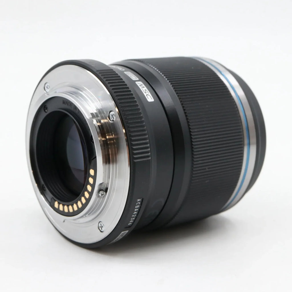 Olympus M.Zuiko Digital ED 30mm F/3.5 Macro used