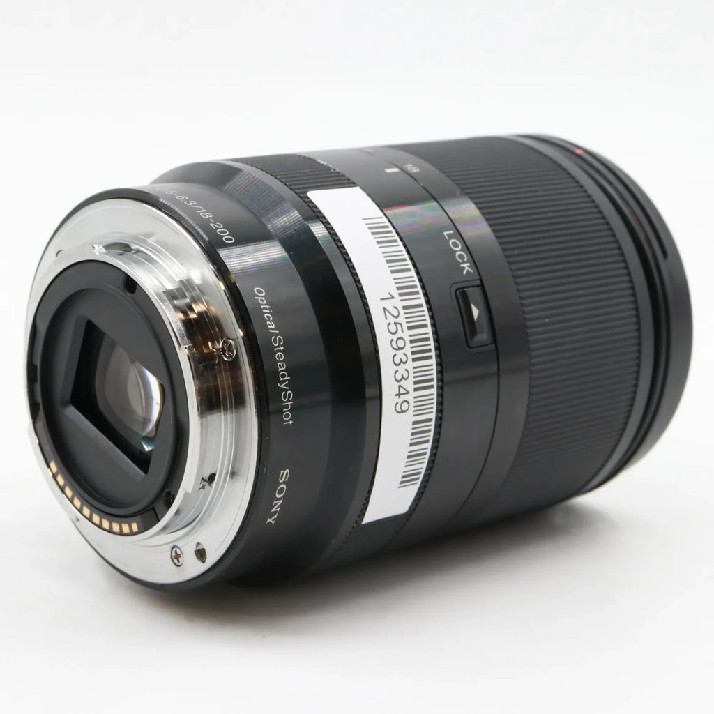 Sony E 18-200mm f/3.5-6.3 OSS LE used