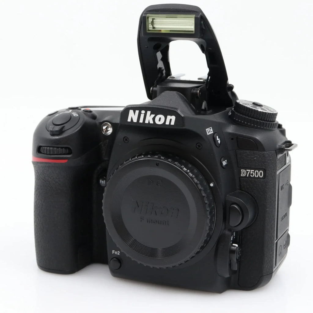 Nikon D7500