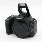 Canon EOS 200D
