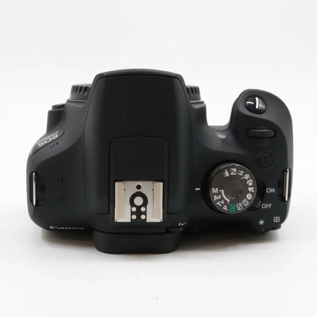 Canon EOS 2000D