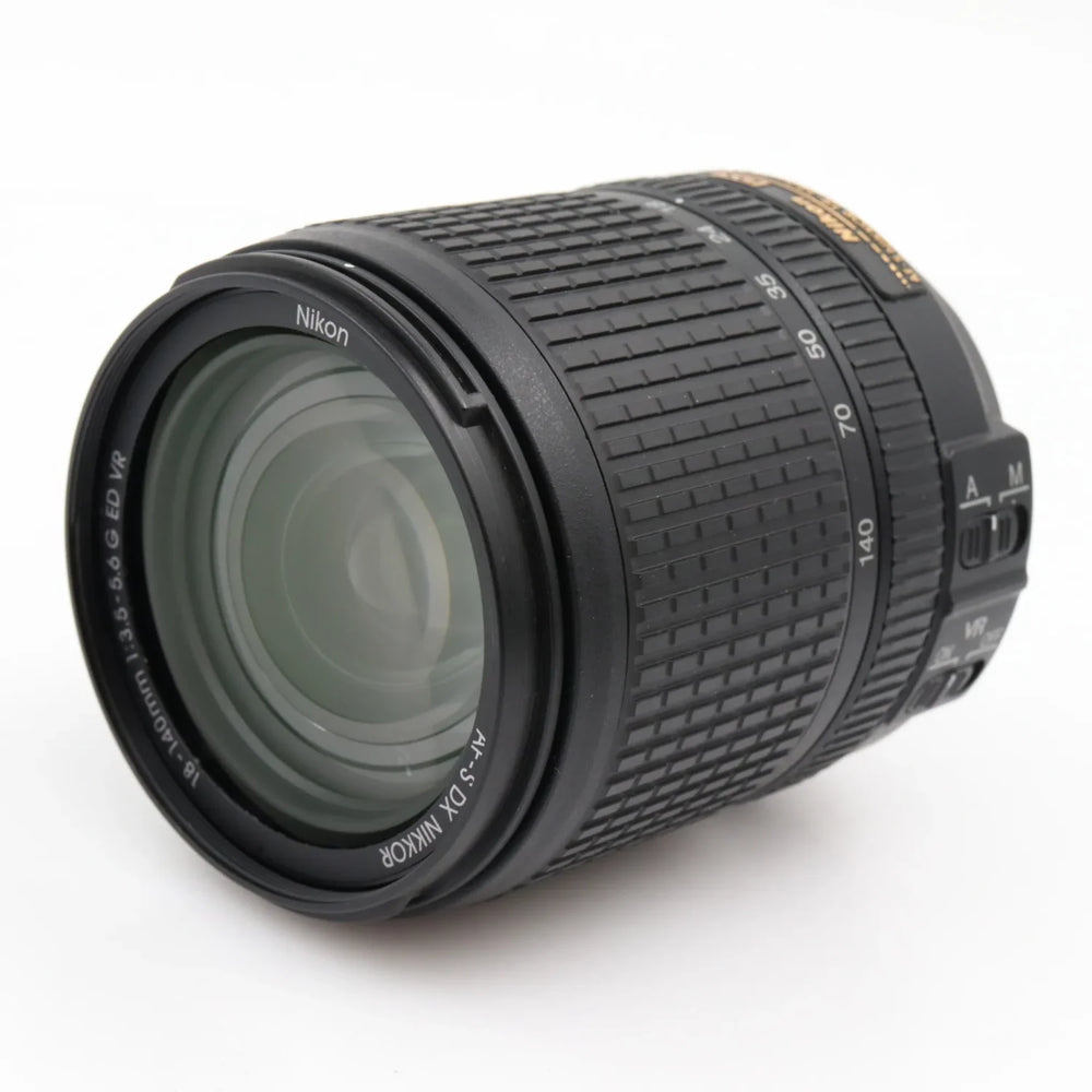 Nikon AF-S 18-140mm f/3.5-5.6G ED VR DX tweedehands