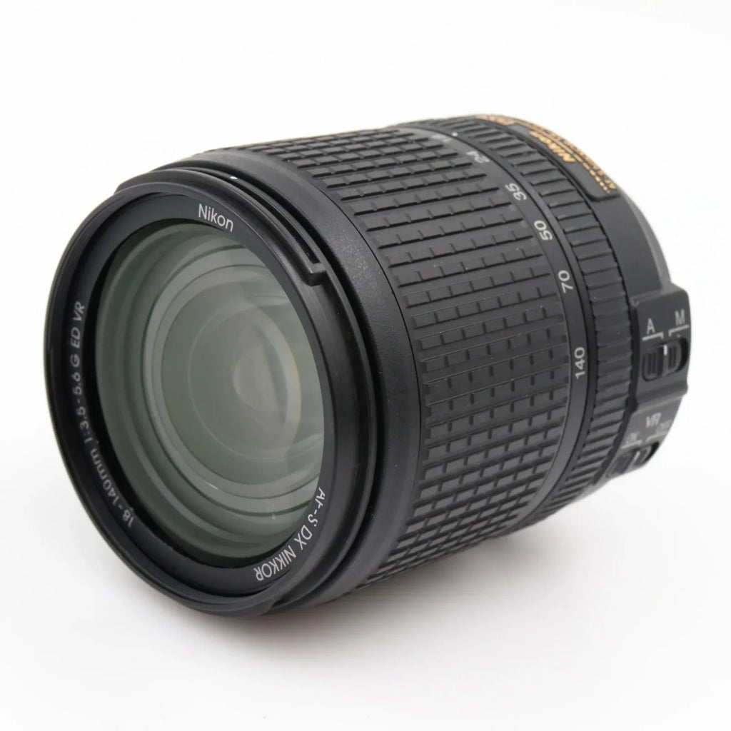 Nikon AF-S 18-140mm f/3.5-5.6G ED VR DX tweedehands