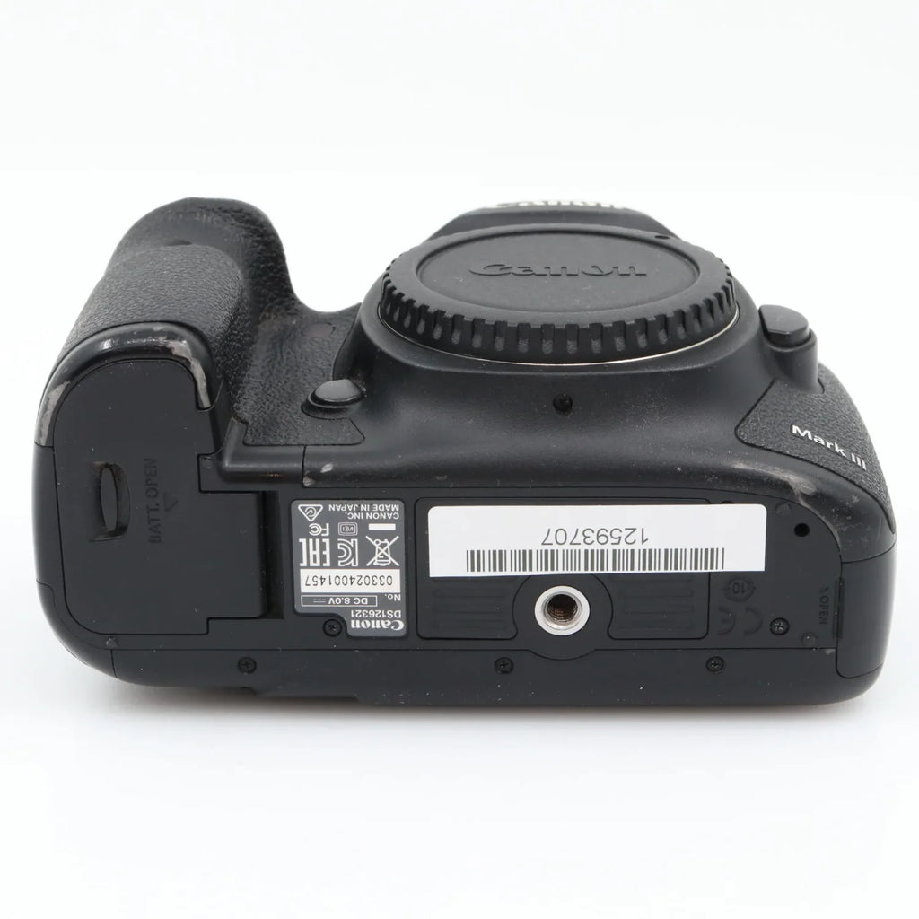 Canon EOS 5D mark III body used