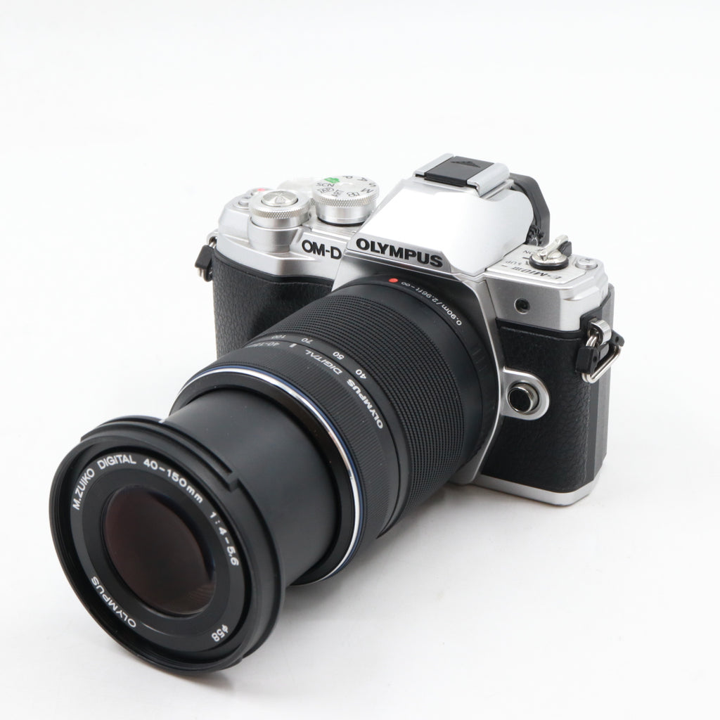 Olympus OM-D E-M10 mark III + M.Zuiko Digital ED 14-42mm f/3.5-5.6 EZ + M.Zuiko Digital ED 40-150mm f/4-5.6 R occasion