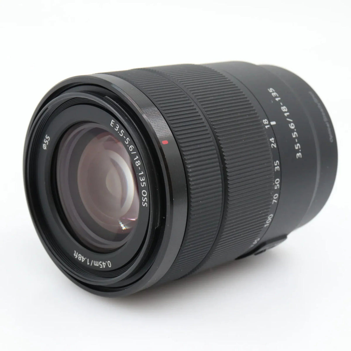 Sony E 18-135mm f/3.5-5.6 OSS usato