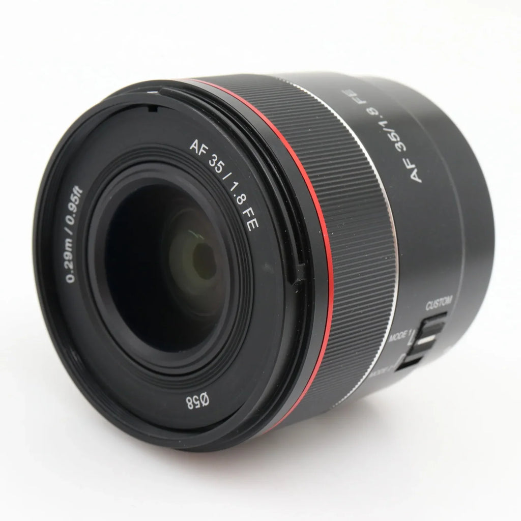 Samyang 35mm f/1.8 AF Sony FE usato