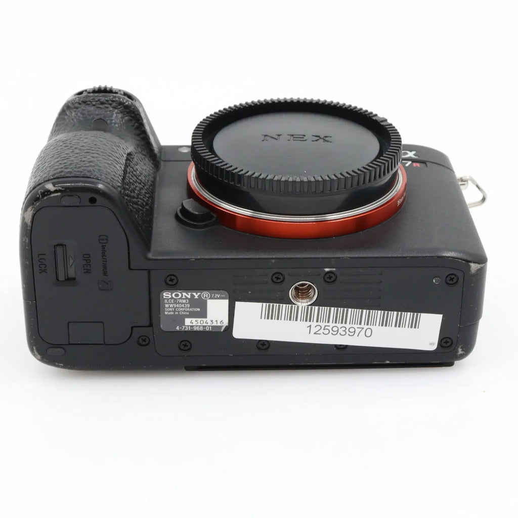 Sony A7R III body used